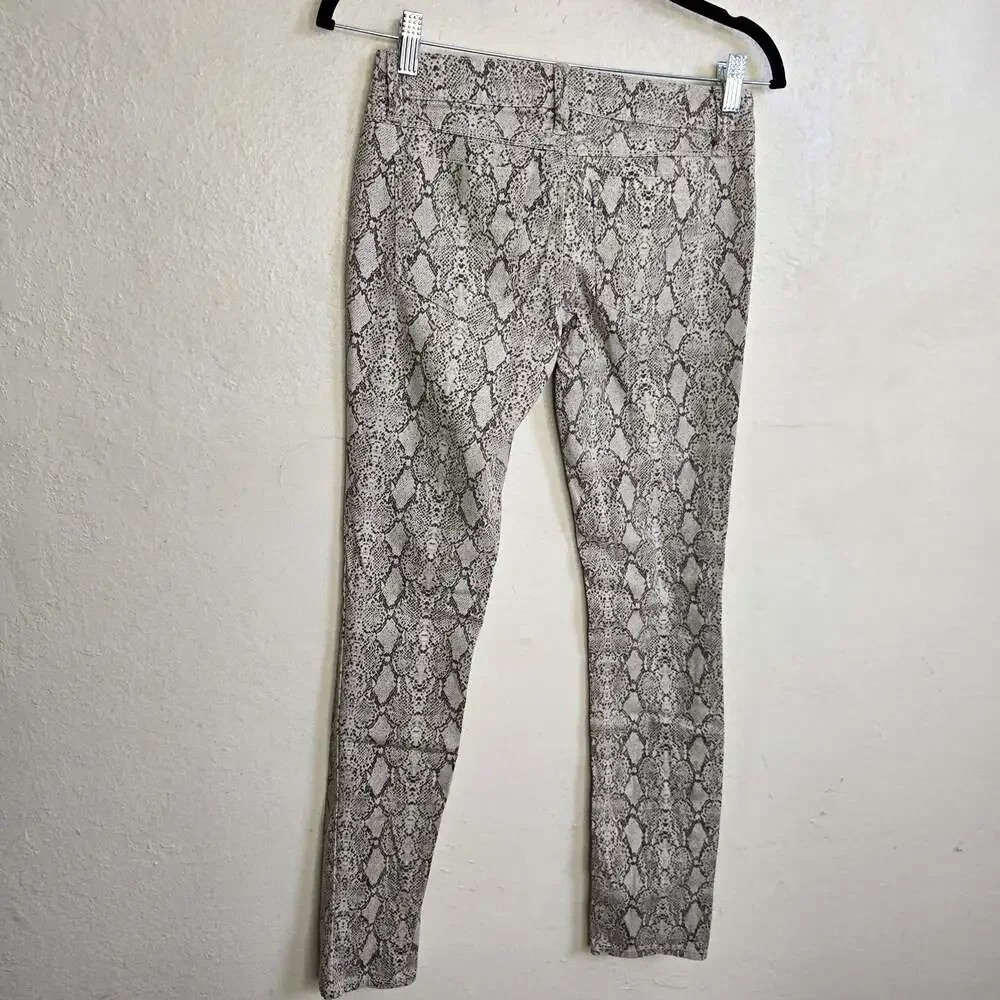 Mudd pre owned